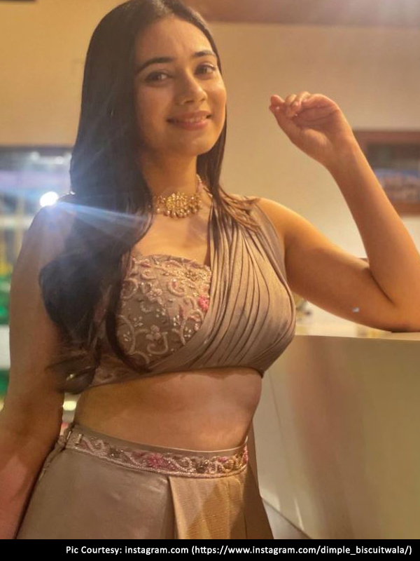 Dimple Biscuitwala Photos 3