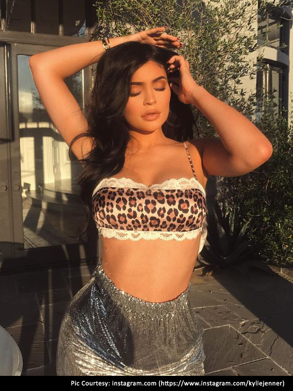 Kylie Jenner Stunning Photos 9