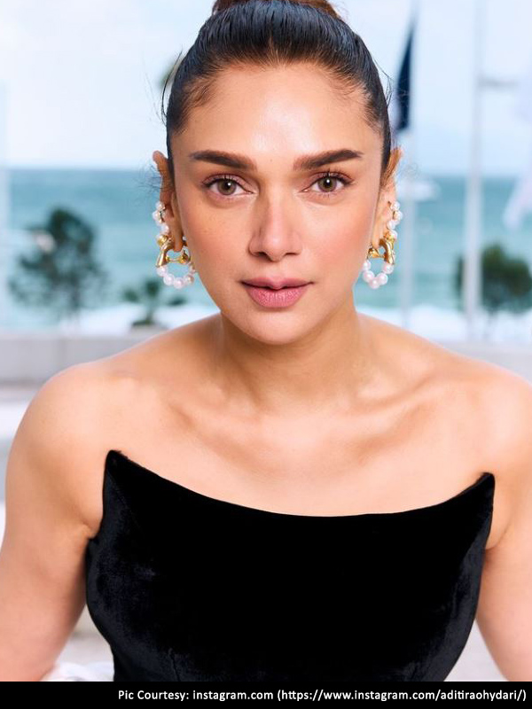 Aditi Rao Hydari Beautiful Photos 1