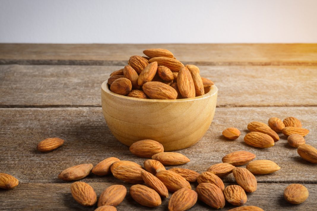 6 Potential Health Benefits of Almonds